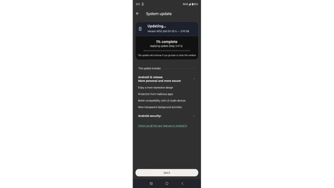 تحديث أندرويد 16.. هواتف موتورولا القابلة للطي في أمريكا تستقبل النظام الجديد